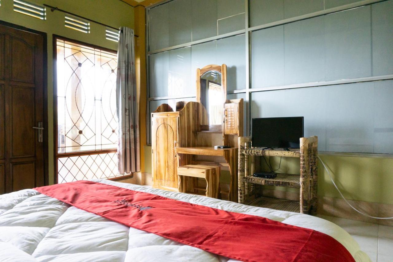 Reddoorz Near Senaru Rinjani Hotel Eksteriør billede