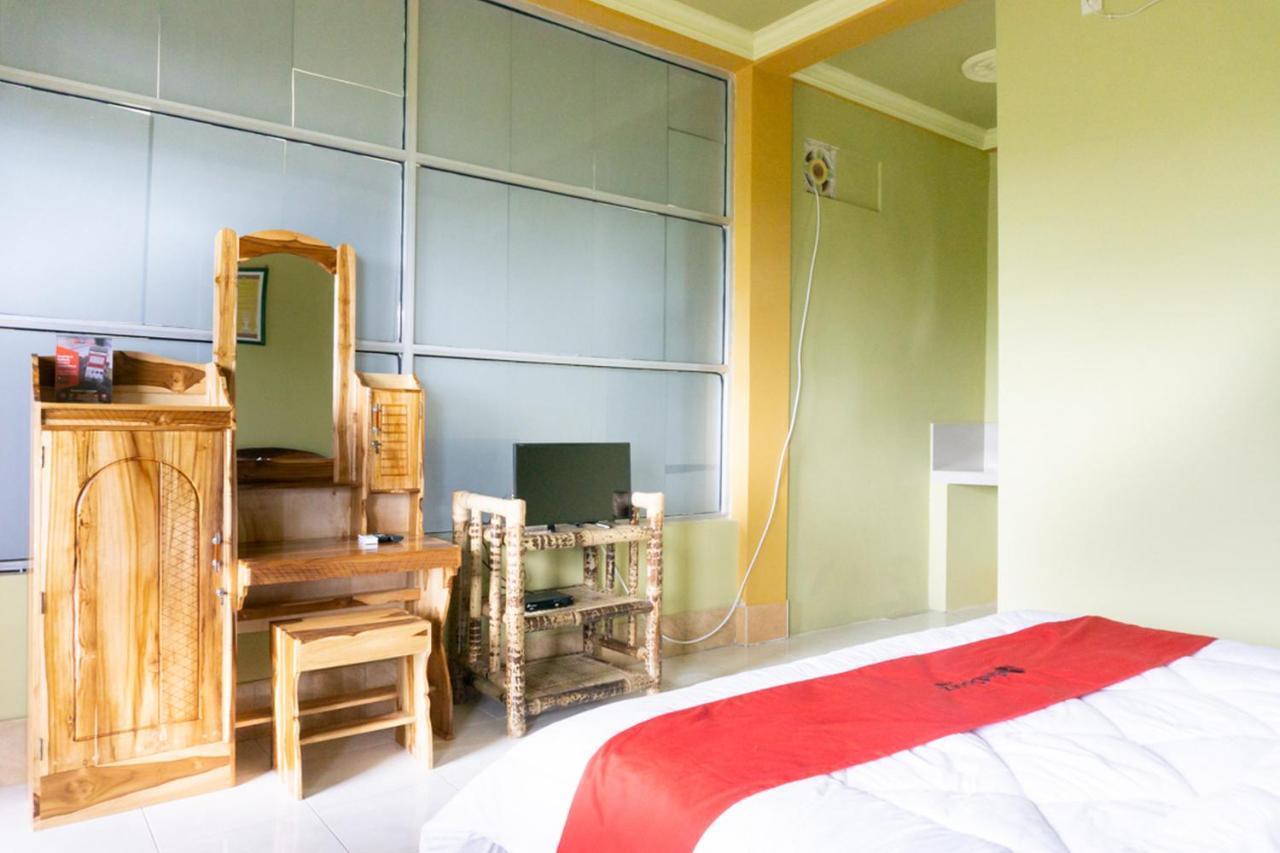 Reddoorz Near Senaru Rinjani Hotel Eksteriør billede